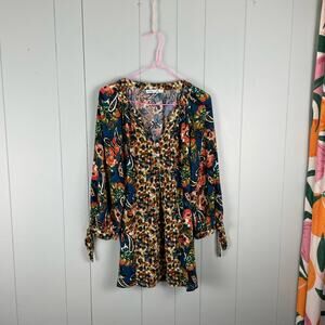 Figueroa & Flower tie sleeve printed blouse
